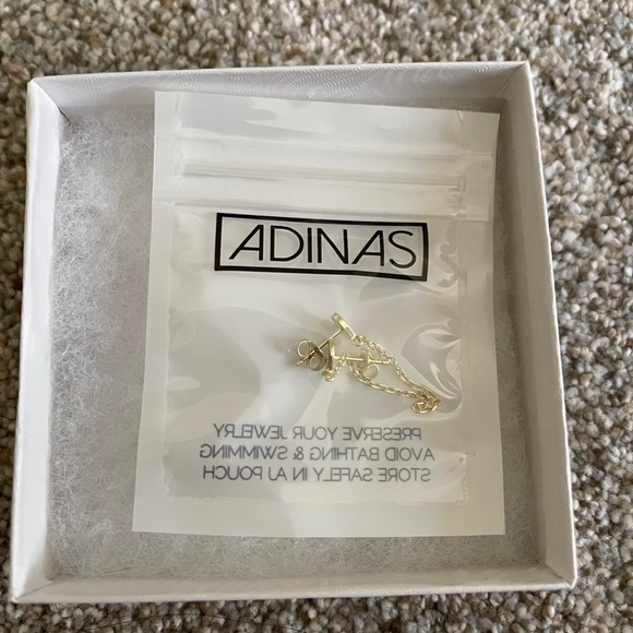 NIB Adina’s  Jewels Heart Double stud chain earring - Picture 2 of 2